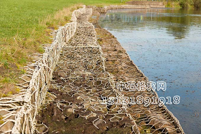 固濱籠護坡價(jià)格咨詢(xún)13131891918