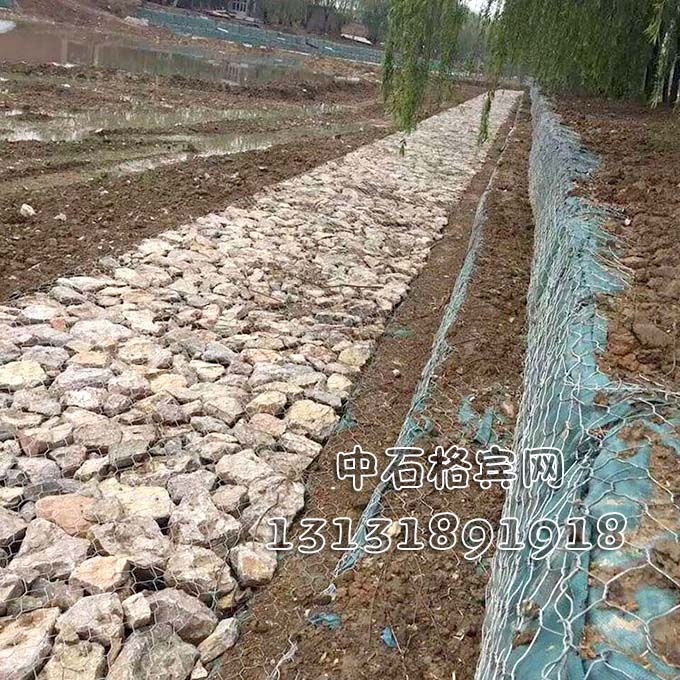 護岸鉛絲石籠廠(chǎng)家報價(jià)目3131891918